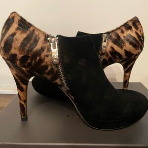Vince Camuto ELVIN3 ankle boot Size 8.5